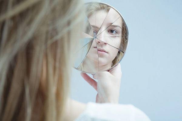 美容師資格證怎么考(醫美美容師資格證書)-專在家創業網