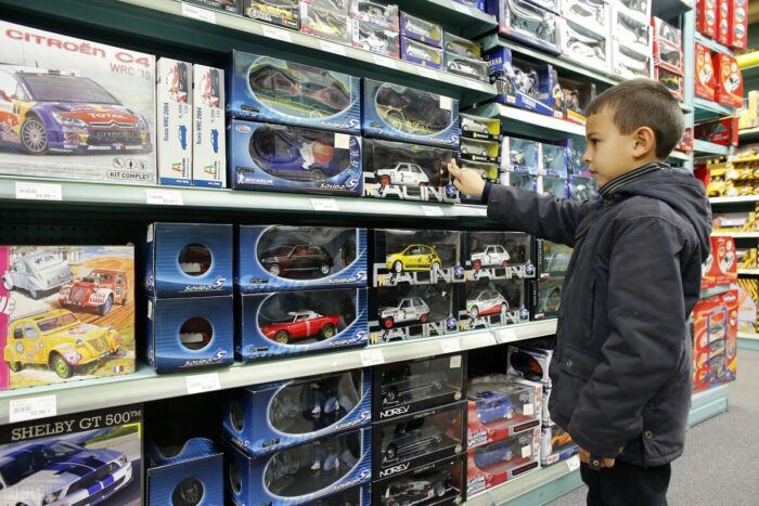 一個新手怎么開玩具店?做玩具店生意經(jīng)驗案例分析-專在家創(chuàng)業(yè)網(wǎng)