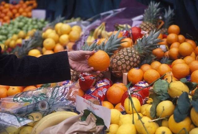 開(kāi)一家水果店,去批發(fā)市場(chǎng)進(jìn)貨的幾個(gè)關(guān)鍵技巧!