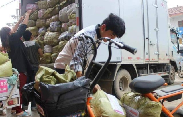 在家農村想創(chuàng)業(yè)做點什么好(未來適合在鄉(xiāng)鎮(zhèn)開的實體店)-專在家創(chuàng)業(yè)網