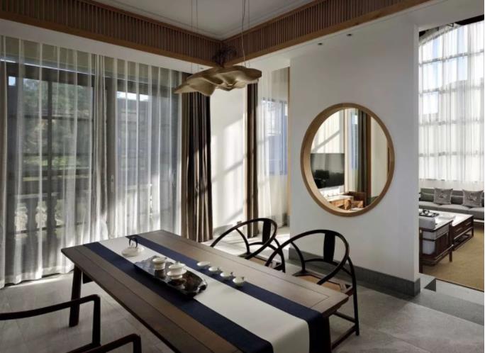 一部手機就可以開的實體店，自助門店真的有那么吃香？