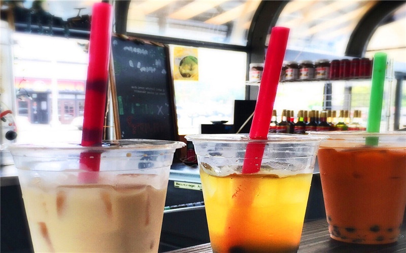 一個55歲的人，想投資四五萬元開店，選擇什么項目比較好？