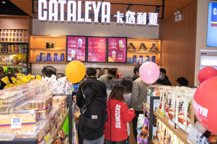 超市鋪貨商怎么給超市鋪貨的(進口零食超市在鋪貨三大標準)-專在家創業網