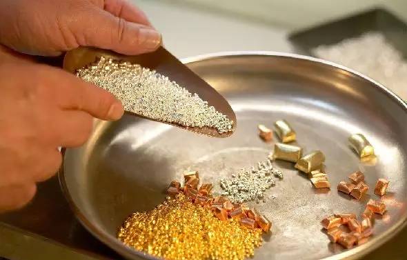 黃金首飾回收需要帶什么?黃金首飾回收注意事項-專在家創業網