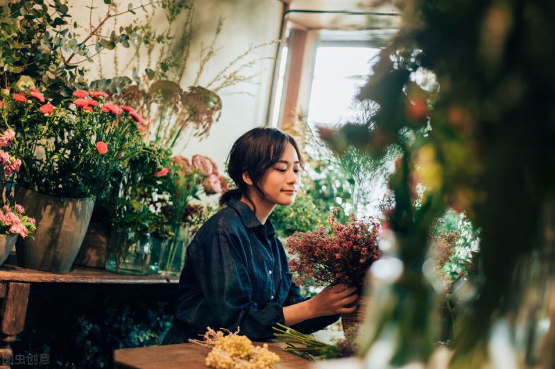 適合女人開的小店有哪些？成本低適合女性開個店投資創業項目 -1