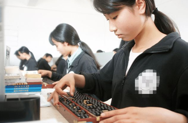 女生學(xué)什么技術(shù)比較有前途?推薦十個(gè)女生吃香創(chuàng)業(yè)項(xiàng)目-1 女生學(xué)什么技術(shù)比較有前途?推薦十個(gè)女生吃香創(chuàng)業(yè)項(xiàng)目-1