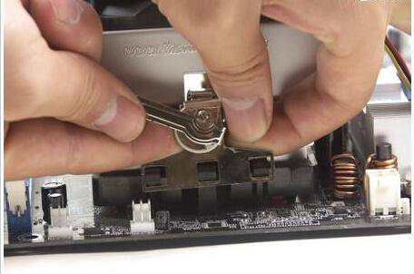 cpu散熱器怎么拆-專在家創(chuàng)業(yè)網