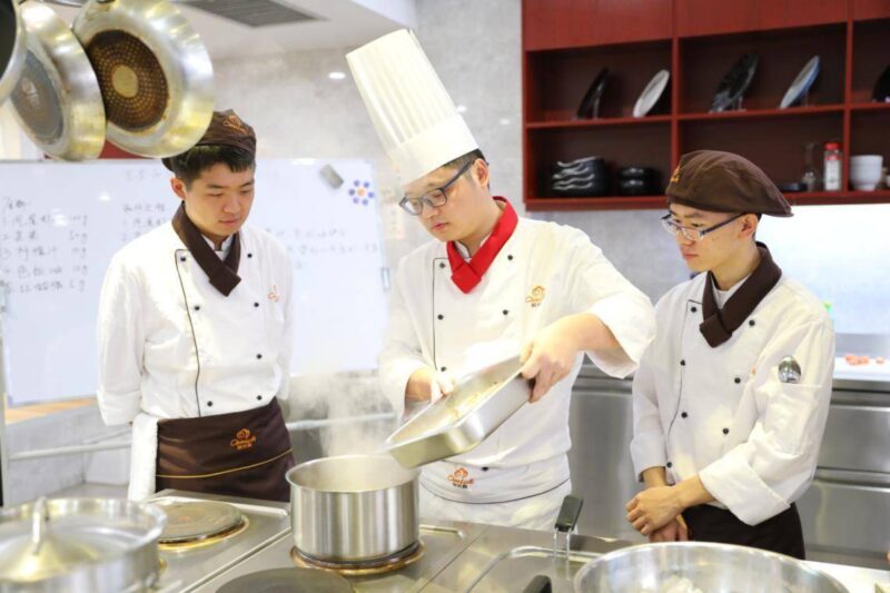 男生學什么技術最吃香(未來男生十大吃香技術)-專在家創業網