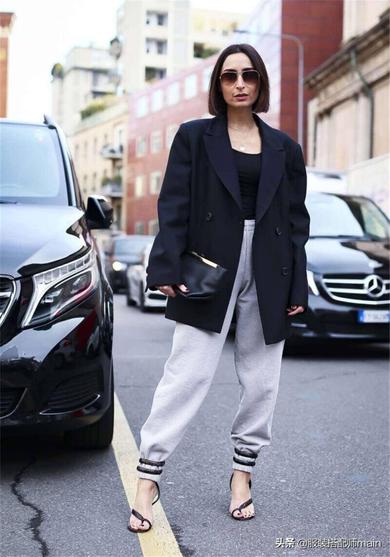 灰色短褲配什么顏色上衣(灰色短褲搭配)-1