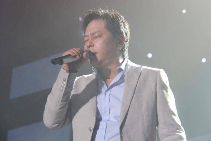 10首催人淚下的傷感情歌推薦(十大催淚情歌傷心)-1 10首催人淚下的傷感情歌推薦(十大催淚情歌傷心)-1