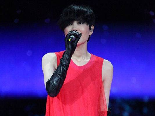 10首催人淚下的傷感情歌推薦(十大催淚情歌傷心)-1 10首催人淚下的傷感情歌推薦(十大催淚情歌傷心)-1