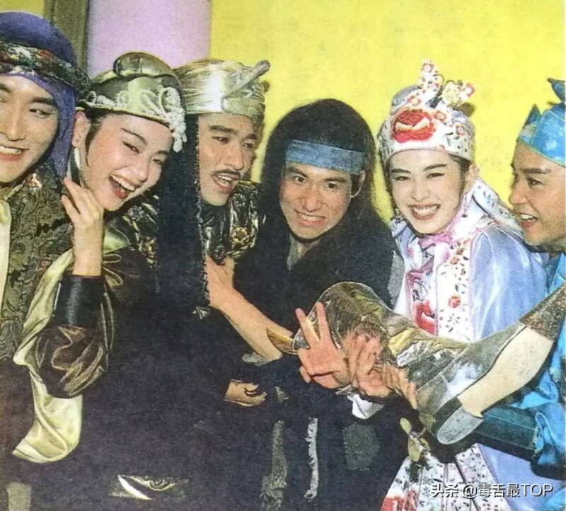 九部笑得肚子疼的電影(笑到肚疼的9部喜劇電影排行榜)-1