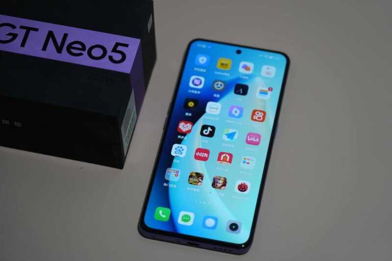 銷量最好的手機品牌排行榜前十名(銷量最好的手機)-1