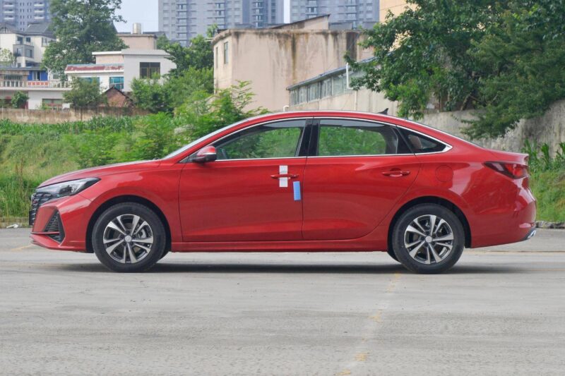 最省油的家用轎車排行榜第一名-1