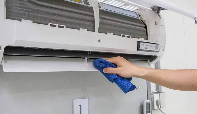 小天鵝空調怎么拆開清洗過濾網-1