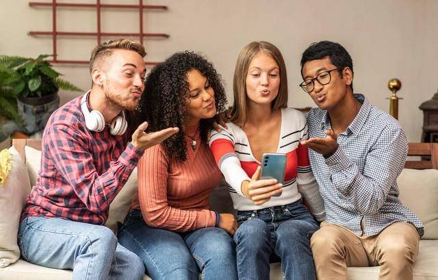 在抖音上發視頻是怎么賺錢的?發抖音視頻掙錢的方法-1 在抖音上發視頻是怎么賺錢的?發抖音視頻掙錢的方法-1