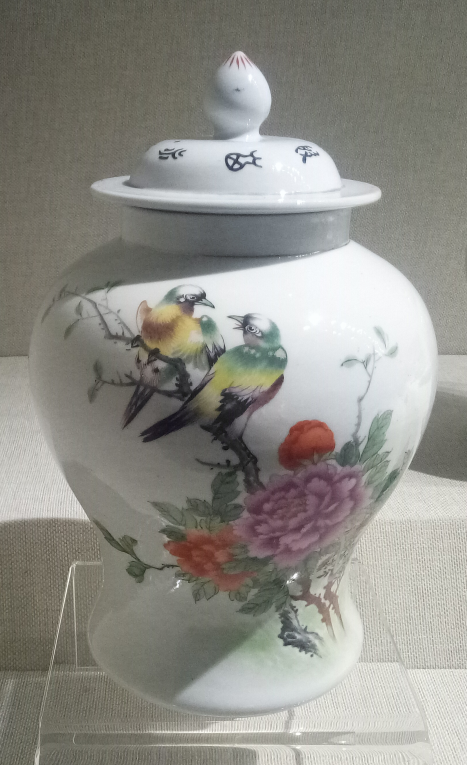 景德鎮(zhèn)陶瓷十大名牌-1