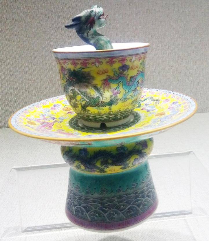 景德鎮(zhèn)陶瓷十大名牌-1